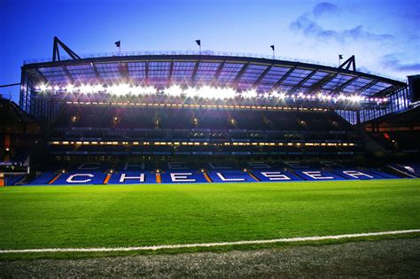 See more ideas about stamford bridge, chelsea fc, stamford. De vijf mooiste voetbalstadions van de Premier League ...