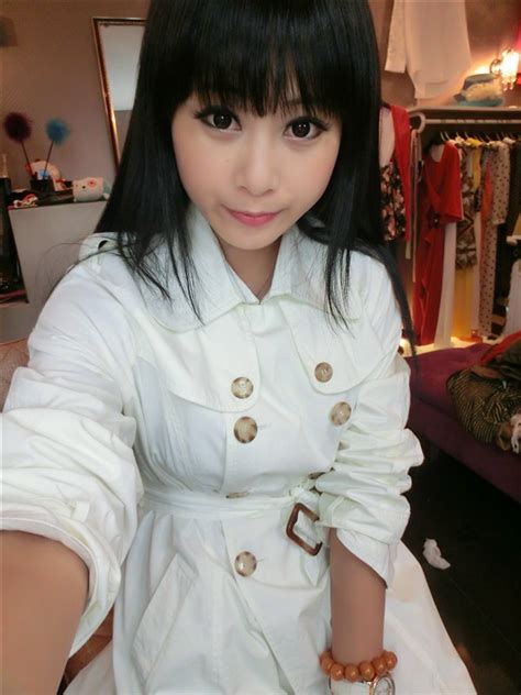 chinese  pure girls photosvery creamy skin