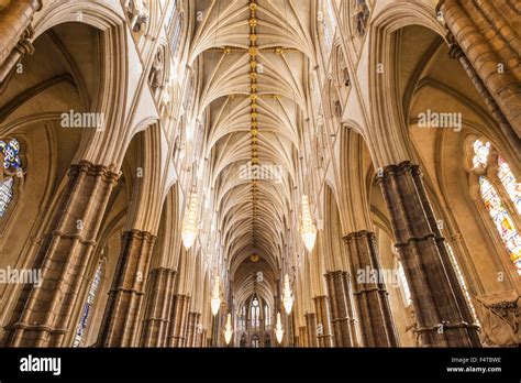 England London Westminster Abbey The Nave Stock Photo Alamy