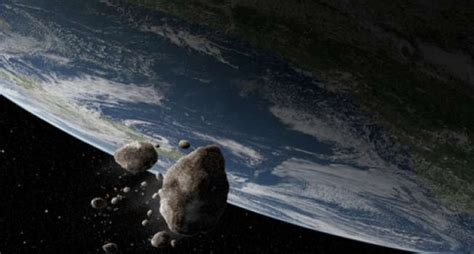 30 November Besok Asteroid Sebesar Lapangan Bola Melintasi Bumi