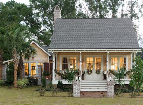 Top rated window deals & offers in your area. Unique and Historic Charleston Style House Plans from ...