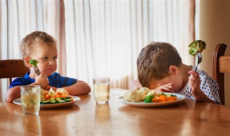 1 mini bagel, ½ cup of cooked rice, ½ cup of cooked pasta, or 1 regular slice of bread. Tip for Dealing with a "Picky Eater"…Cook with your Child ...