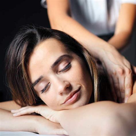 Anti Stress Massage Behandling The Six Senses Spa