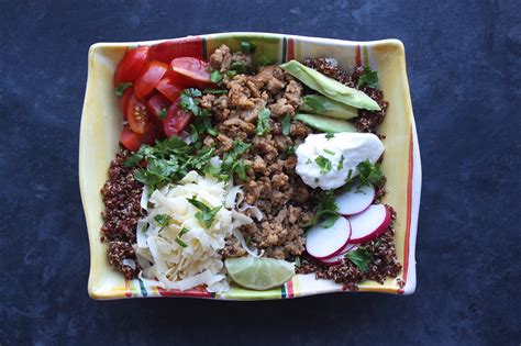 Today i'm sharing how to create a simple and delicious nourish bowl. Mexican Chicken & Quinoa Nourish Bowl - For A Digestive ...