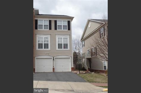 8111 Dove Cottage Ct Lorton Va 22079 Mls 1001768388 Redfin