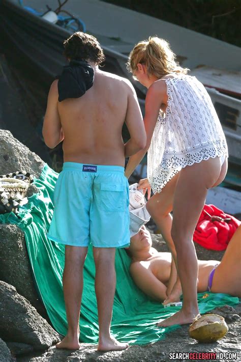 Heidi Klum Topless Sunbathing In St Barts 73 Pics Xhamster