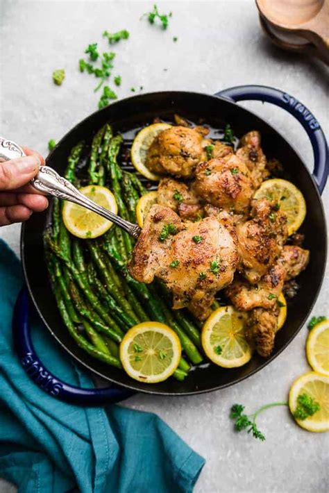 When cooked through, remove it to a plate and keep warm. Instant Pot Lemon Herb Garlic Chicken