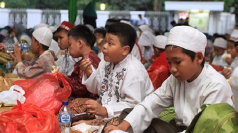 Siapa Itu Anak Yatim Islampos