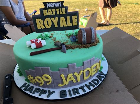 Gametruck miami delivers excitement throughout the miami area, including miami, homestead, miami beach, miami gardens, and hialeah. Fortnite birthday cake. | Boy birthday cake, Cake, Cake ...