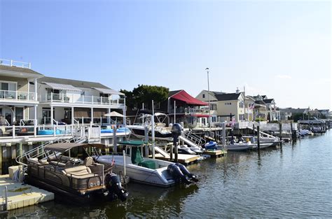 Waterfront Wonders: Luxurious OCNJ Homes: JWR™ Finds