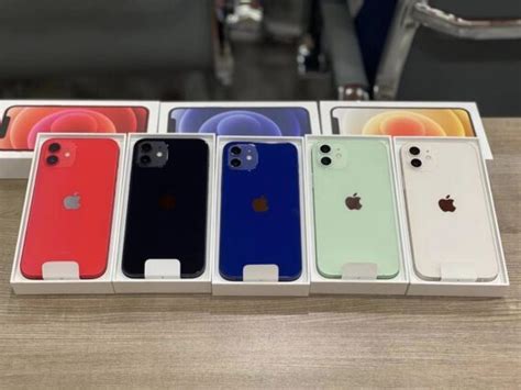 เผยภาพ Iphone 12 ในสีต่าง ๆ ทั้งขาว ดำ น้ำเงิน เขียว และ Product