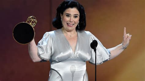 Alex Borstein Hilariously Drinks On An Outdoor Bed During 2020 Virtual Emmy Awards Fox News