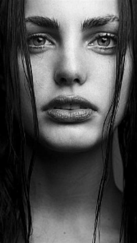 Pin By Mia On Faces Portrait Photography Women Black