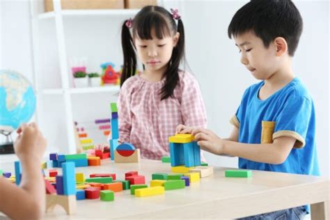 Five Reasons Why Small Group Activities Are Important For Preschool