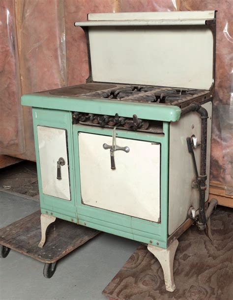 Antique 20s Green And Cream Enamel Stove Stove Vintage Stoves And