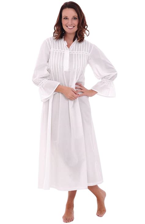 Del Rossa Womens Romeo And Juliet Cotton Nightgown Bell Sleeve