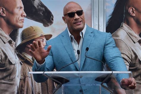 Emily blunt continued to promote her new film 'jungle cruise' following the world premiere on saturday. Watch: Dwayne Johnson, Emily Blunt elaborate on 'Jungle ...