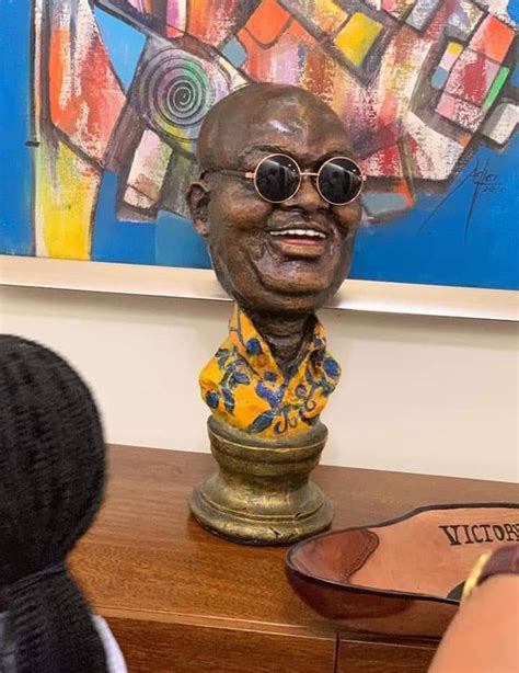 Viral Nana Addos Sculpture Finally Presented To Him Globecallscom