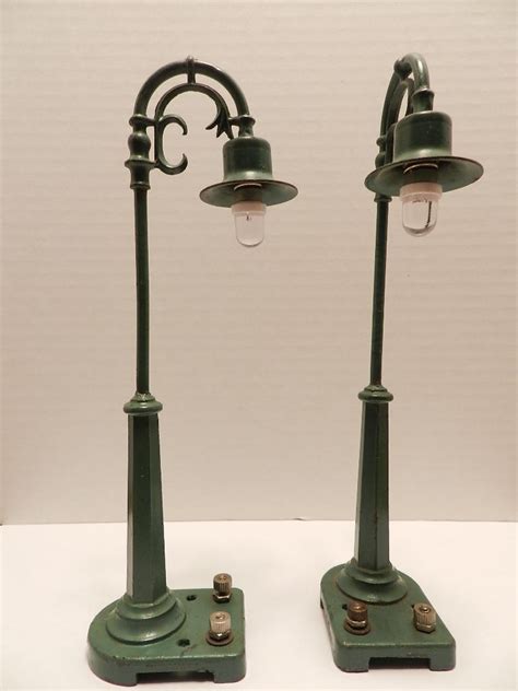 Found something of your taste or a have a better idea? Tiny Lamp Post Desk Lamp | *Mini DIY Misc & Ideas | Pinterest