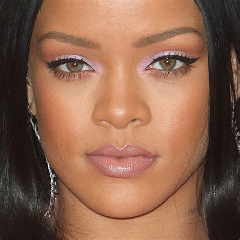 Rihanna Makeup Brown Eyeshadow Purple Eyeshadow And Pink Lip Gloss