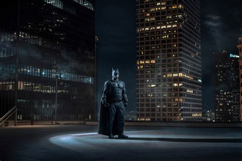 Batman Downtown Gotham Roof Wallpaperhd Superheroes Wallpapers4k