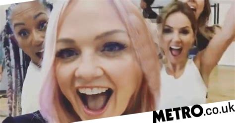 Mel B And Geri Horner Sex Drama Lapped Up By Spice Girls In Tour