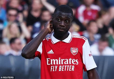arsenal agree to send nicolas pepe out on a season long loan to nice after gunners £72m club