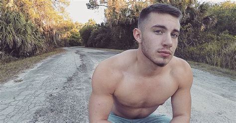 Transgender Man Shares Incredible Before After Progress Photos