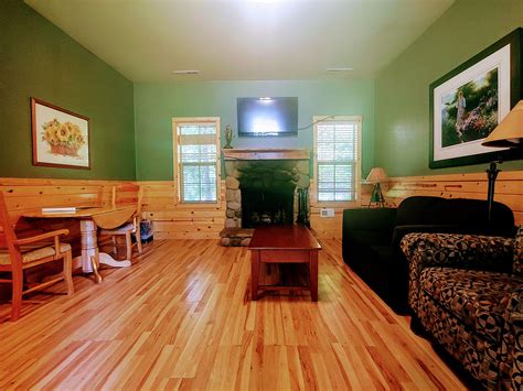 No pets allowed in this cabin. Cabins - Belknap Hot Springs
