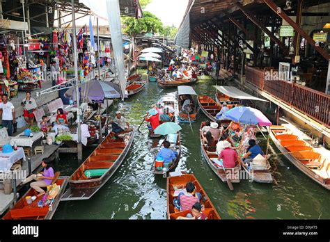 Damnoen Saduak Floating Market Ratchaburi Near Bangkok Thailand Stock