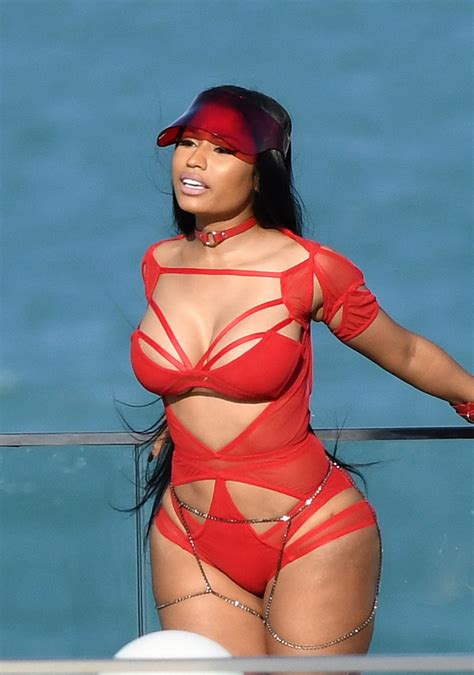 Nicki Minaj Is The Queen Of Rap And The Queen Of Bikinis Photos Of