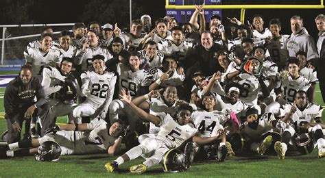 Football Clinches League Title Bishop Montgomery High School