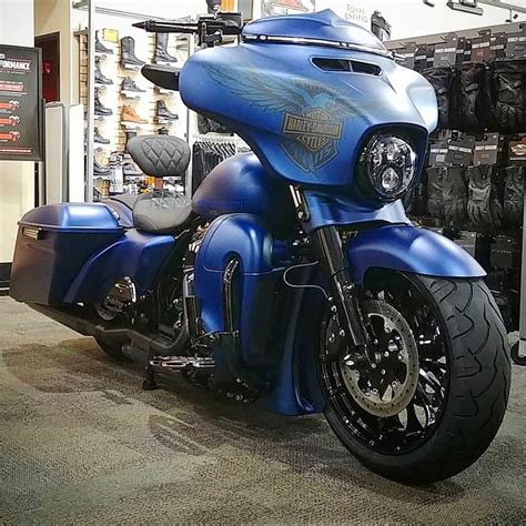 Share Your Harley ️ On Instagram So 👉🏼 Claytonbikercowboy Street