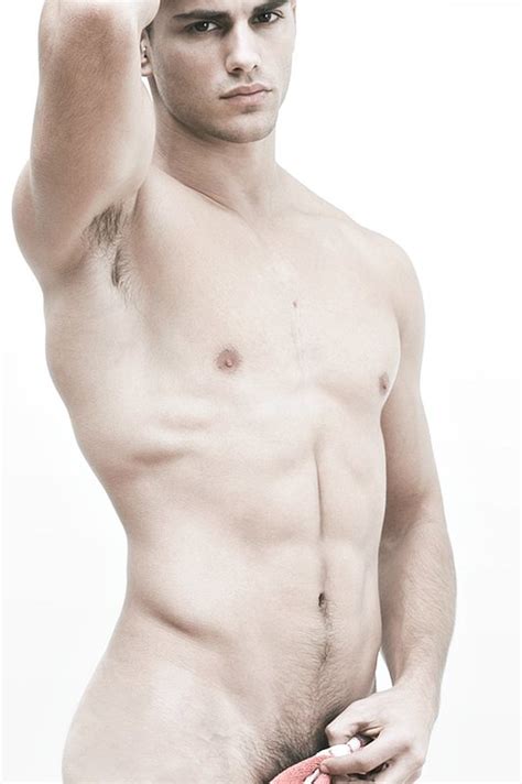 OMG He S Naked Spanish YouTuber Sergio Carvajal OMG BLOG