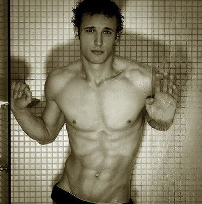 James Franco Exposes His Muscle Body Naked Male Celebrities