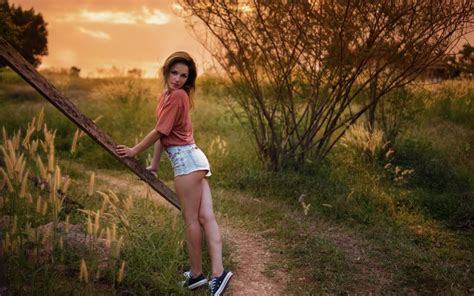 Women Blonde Long Hair Jean Shorts Brunettes Grass