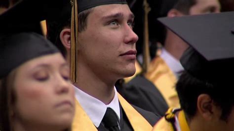 Soldier Surprises Son During Graduation Cnn Video
