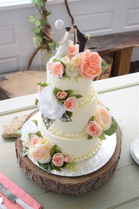 Rustic Wedding Cake Peaches And Crème Bakery Atlanta Ga Wedding Cake