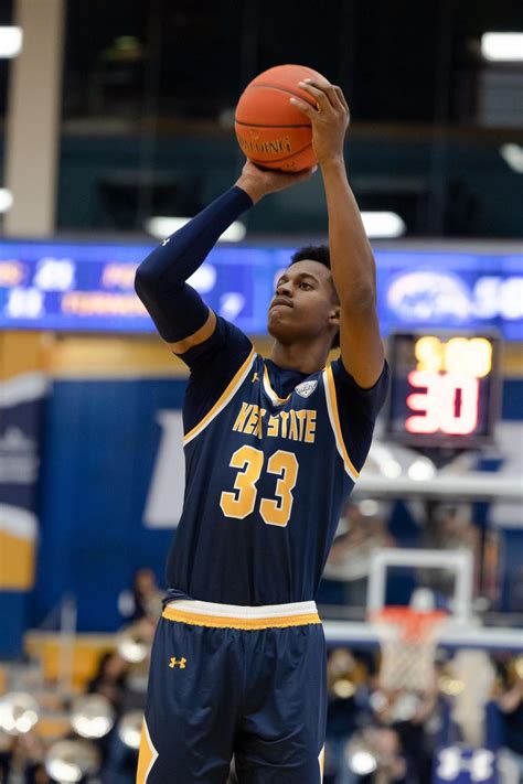 Kent State men's basketball visits Cleveland State for first meeting in