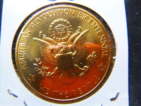 American Revolution Bicentennial 1776 1976 Gold Plated Coin For Sale