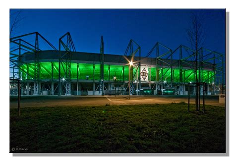 Stadium, arena & sports venue in mönchengladbach. der borussia-park Foto & Bild | architektur, profanbauten ...