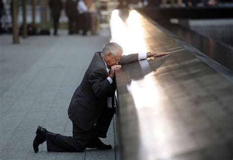 40 Of The Most Powerful Photographs Ever Taken How To Memorize Things