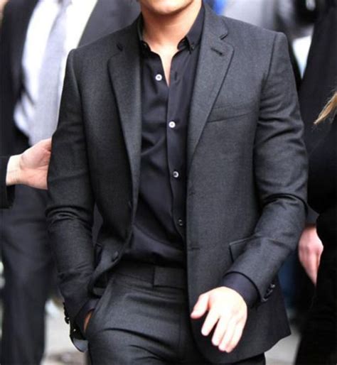 Discusses all too versatile grey suit. love the charcoal suit on charcoal tailored shirt(no tie ...