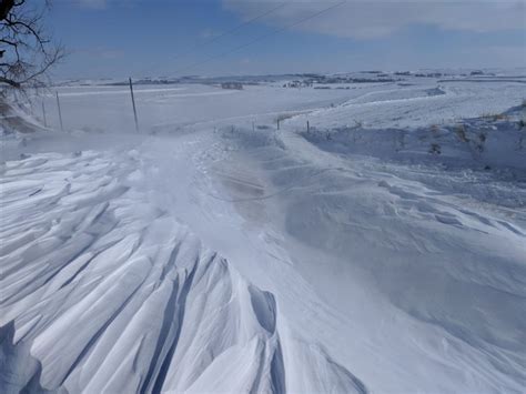 Viewing A Thread Show Us Some Pictures Of Your Snow Drifts