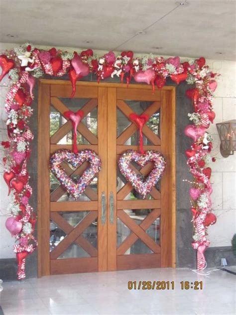 Valentine Door Decorations Ideas To Spread The Seasons Greetings Hike