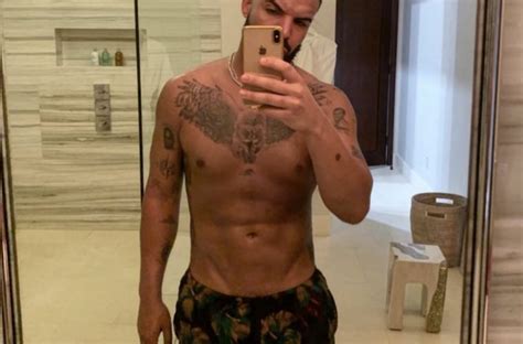 Drake Scratches Borderline Nsfw Territory W Shirtless Ripped Bathroom
