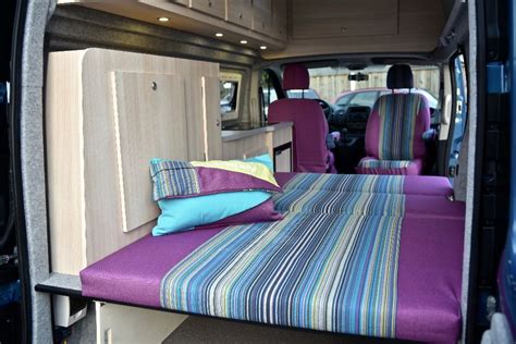 Foto Campers Bus Naar Camper Buscamper Bus Campers Furniture