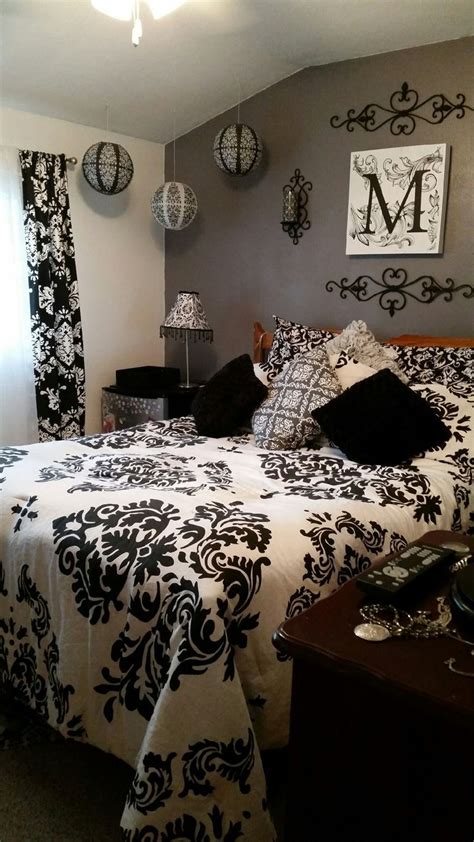 Best 25+ Damask bedroom ideas on Pinterest | Damask living rooms