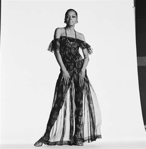 The Iconic Diana Ross Fashion Moments That Are Still Giving Us Life Diana Ross Style Fashion