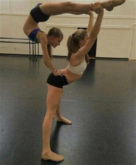Pareja Gymnastics Poses Acro Yoga Poses Acro Dance